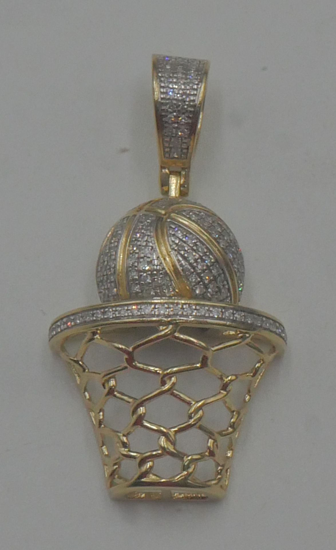 10KT YELLOW GOLD BASKETBALL PENDANT 4.4 GRAMS W 0.50 CARATS 118 DIAMONDS MINT. 885173-3.