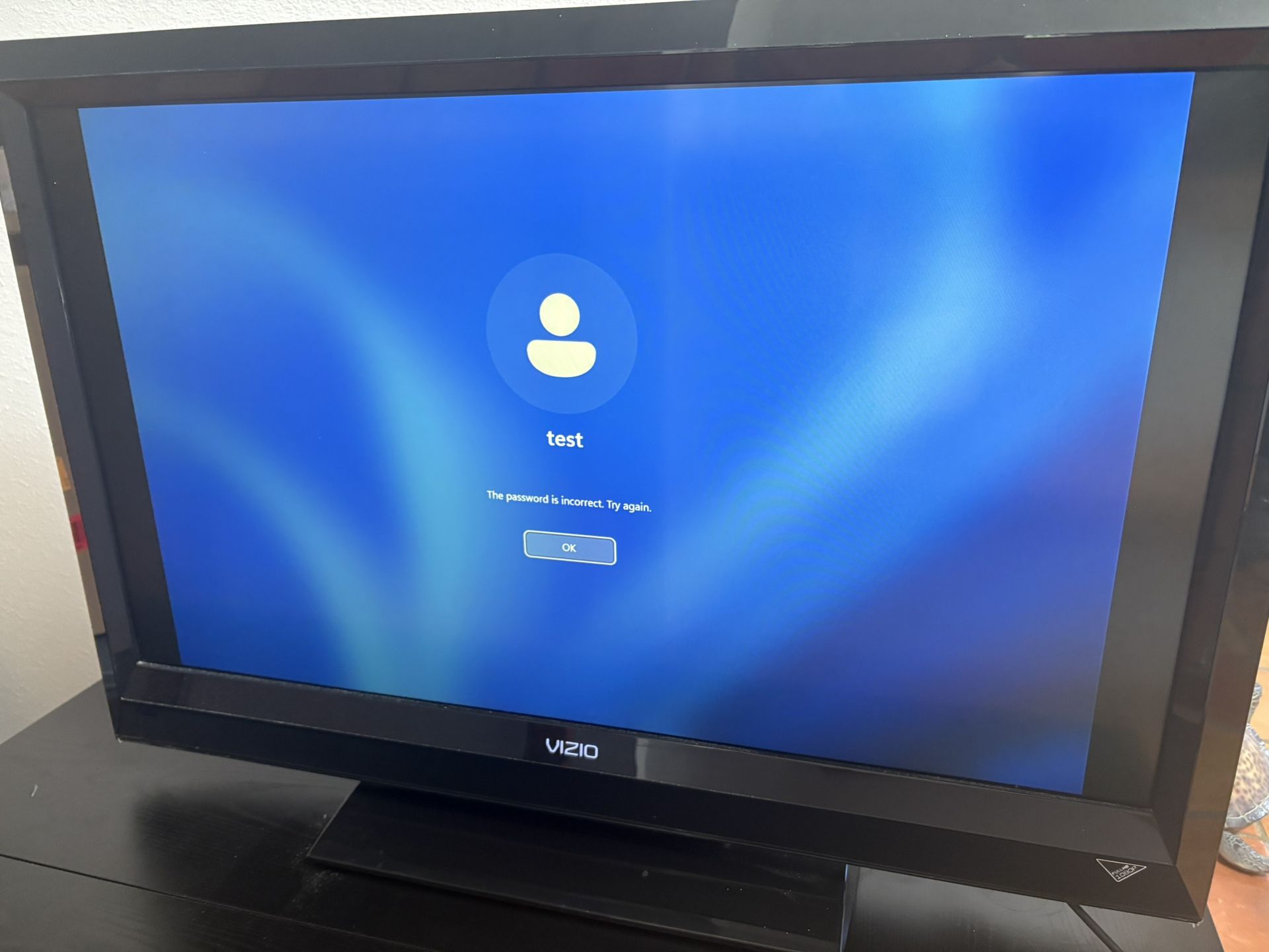 Vizio 37” TV With Remote