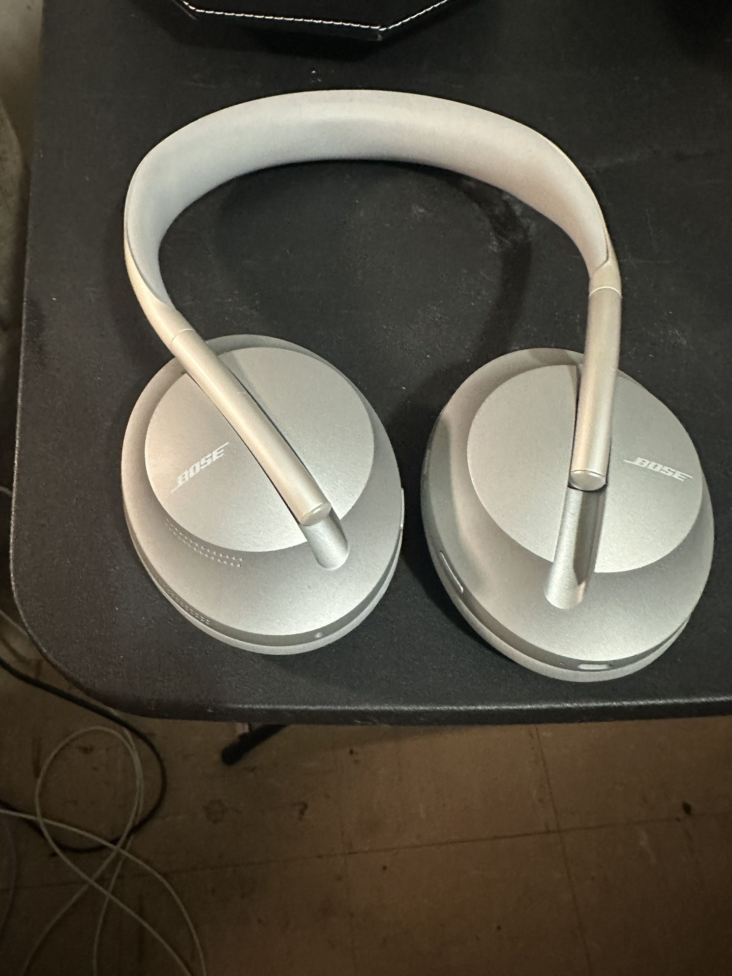 Grey Bose Headphones 