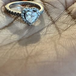 Pandora Ring Size 5.5 