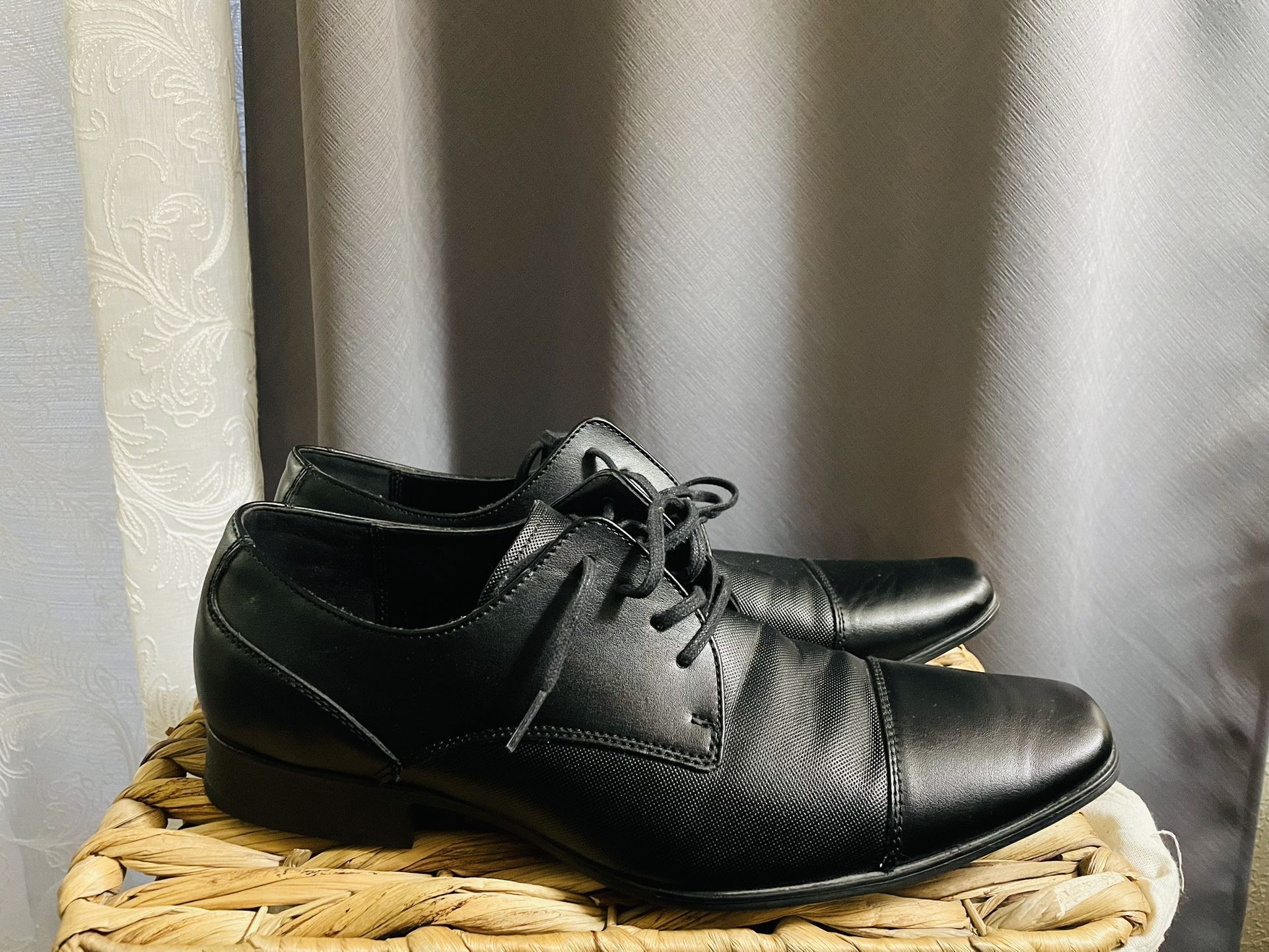 Size 12 Mens Dress Shoes