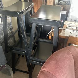 Bar stools, Possible Pub Table