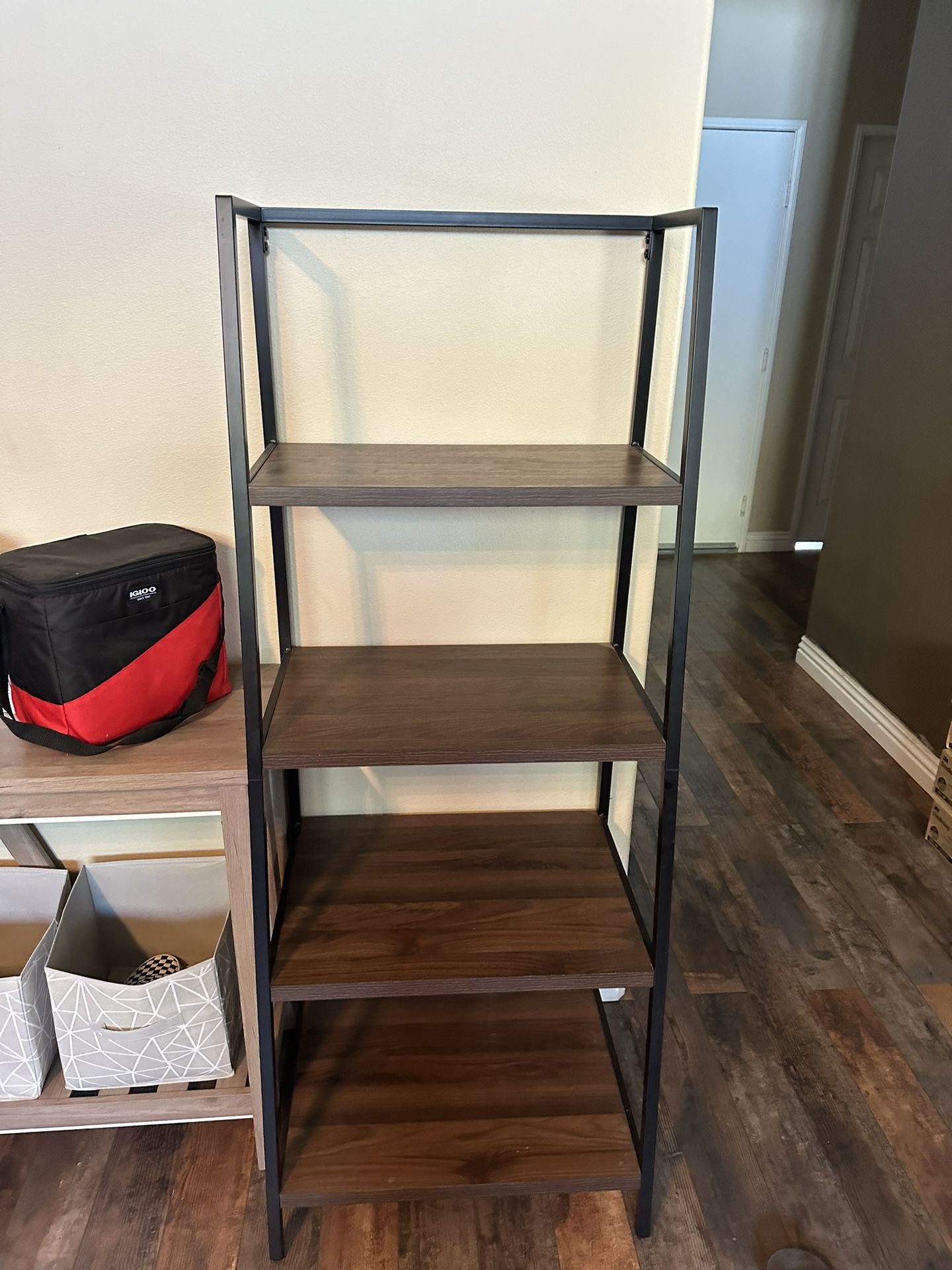 Ladder Shelf