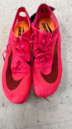 Nike Victory track spikes