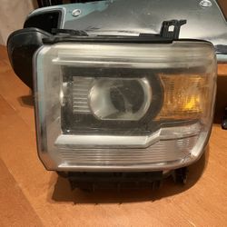2015 GMC Sierra 1500 Left Headlight