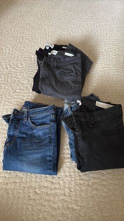 Lot of Women’s Luxe Jeans