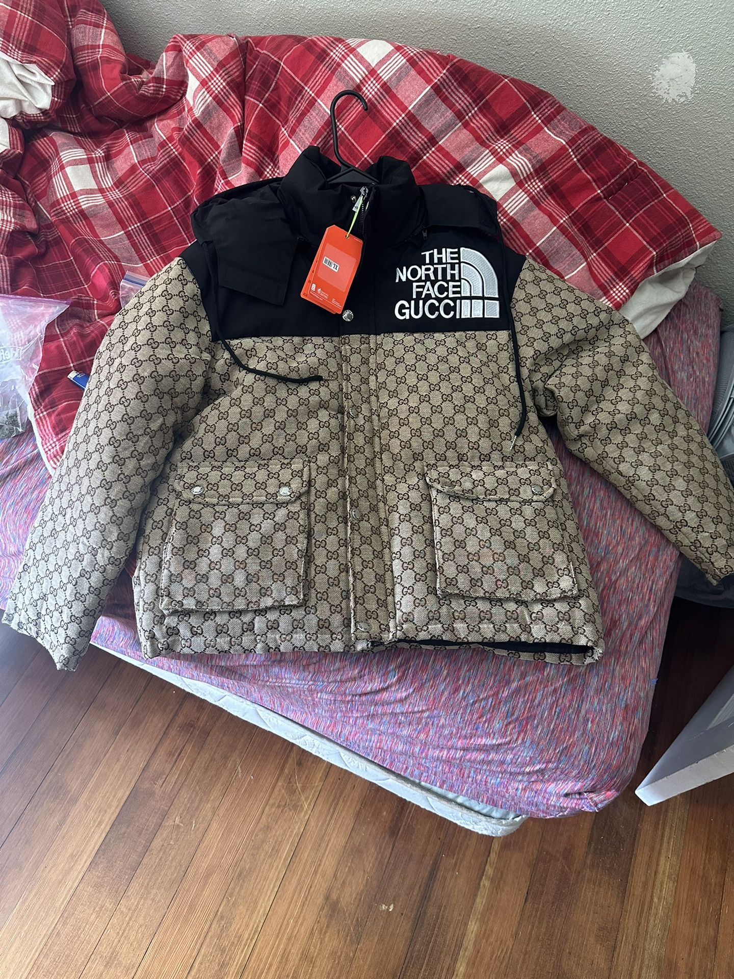 Women’s North Face Jacket