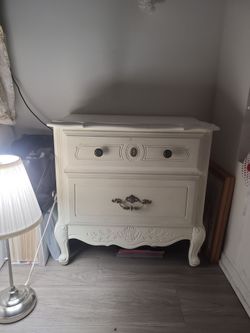 Night stand