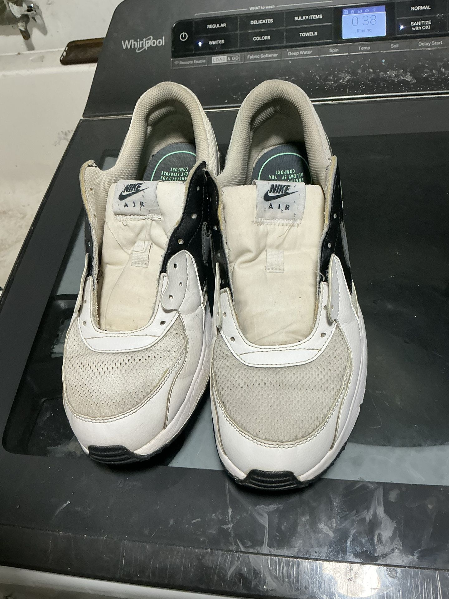 Nike Air Maxes Size 11