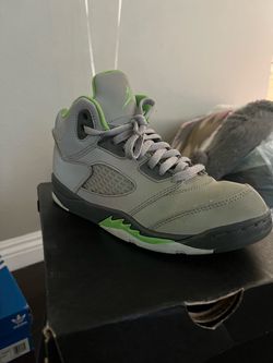 Kids Jordan 5 Retro size 3y