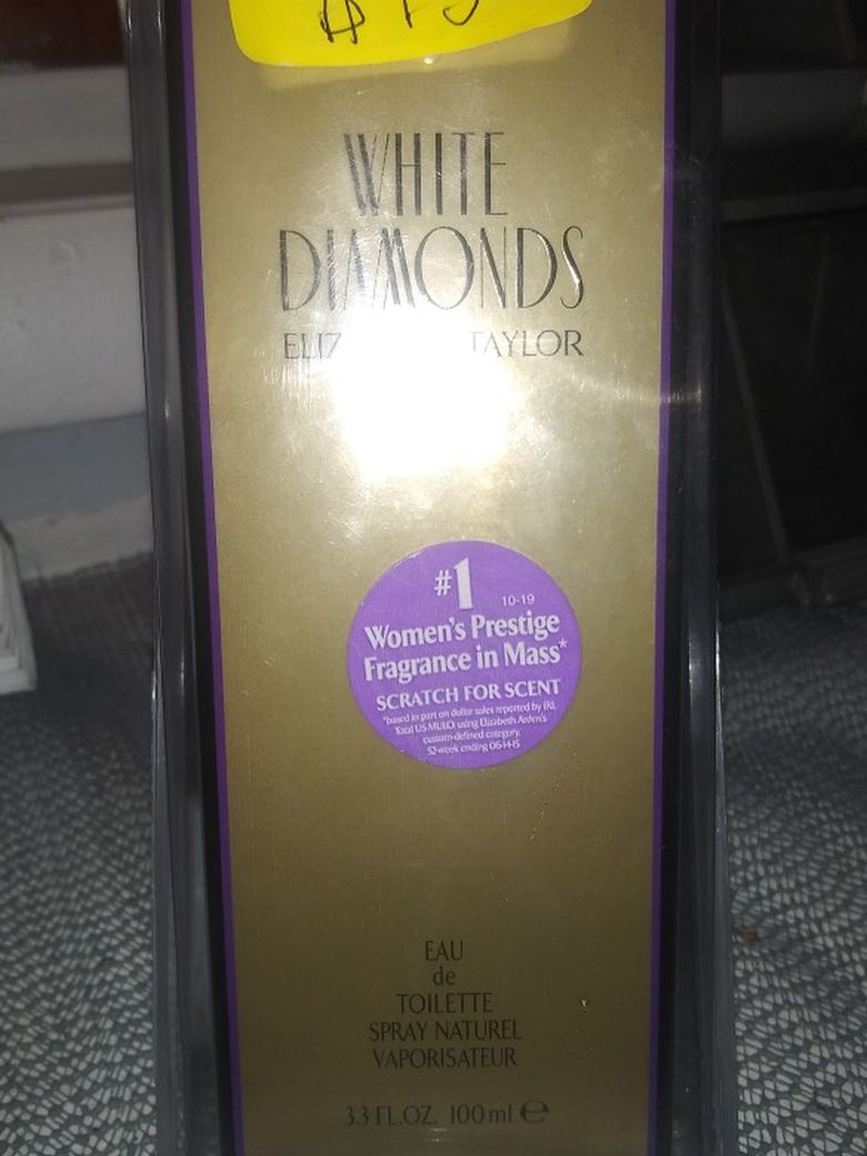 White Diamonds Perfume