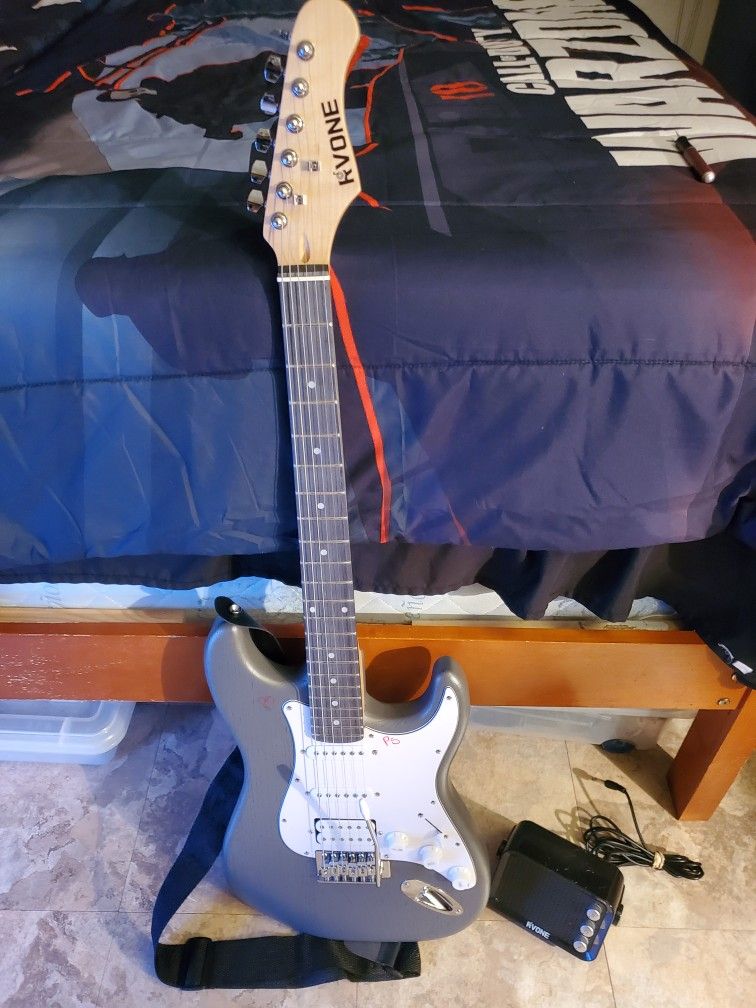 RVONE Guitar