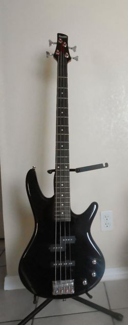 Ibañez Bass
