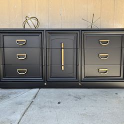 Beautiful Mid century black & gold dresser or console By Bassett 