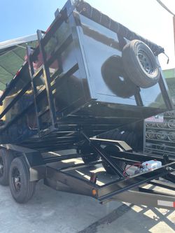 Smooth dump trailer