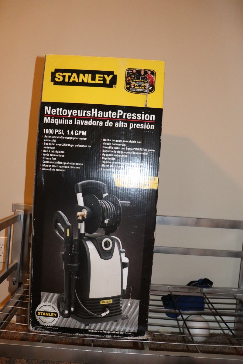 Stanley electric pressure washer.