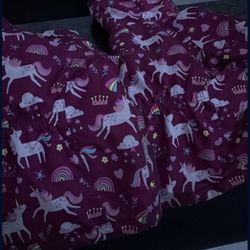 2 Coats 2 Pairs Of Shoes