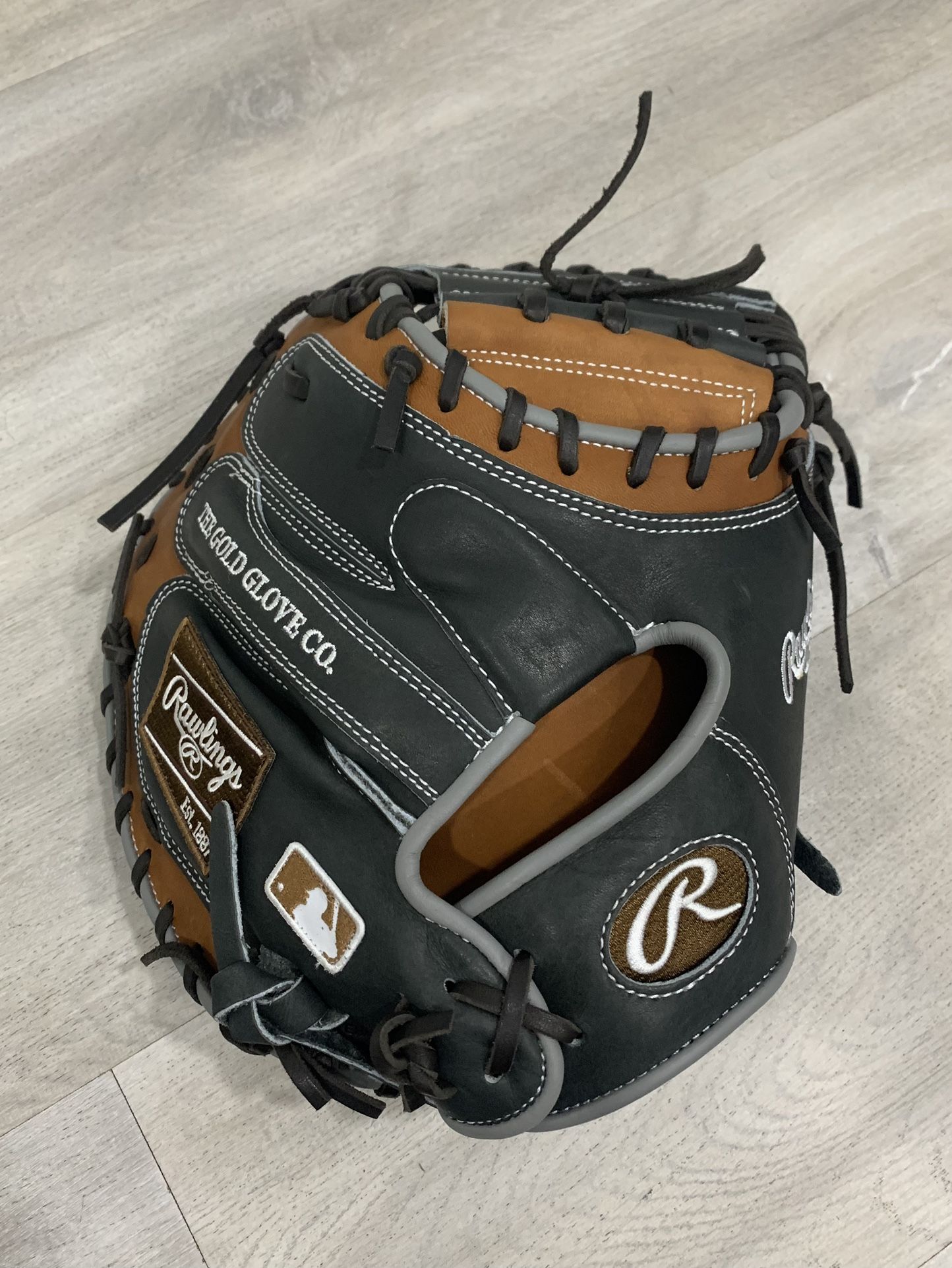 Rawling Catchers Mitt New 33inch,New Products : American Fashion Style Bags On Sale