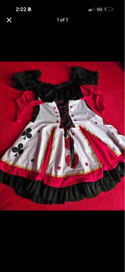 Party playing card costume