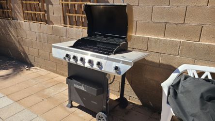 Outdoor grill