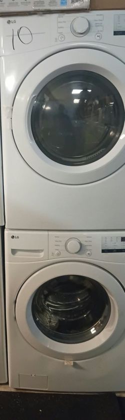 LG Washer & Dryer Set 2025 — 4.5 & 7.4 Cu Ft Front Load