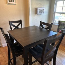 Hardwood Dining Table And Chairs