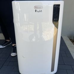 DeLonghi Portable Air Conditioner 