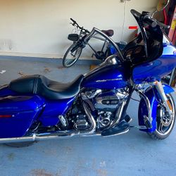 2017 HARLEY DAVIDSON Road Glide Special