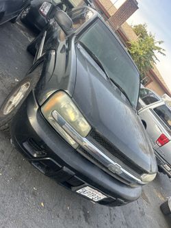 Parting Out 2004 Chevy Trailblazer Parts