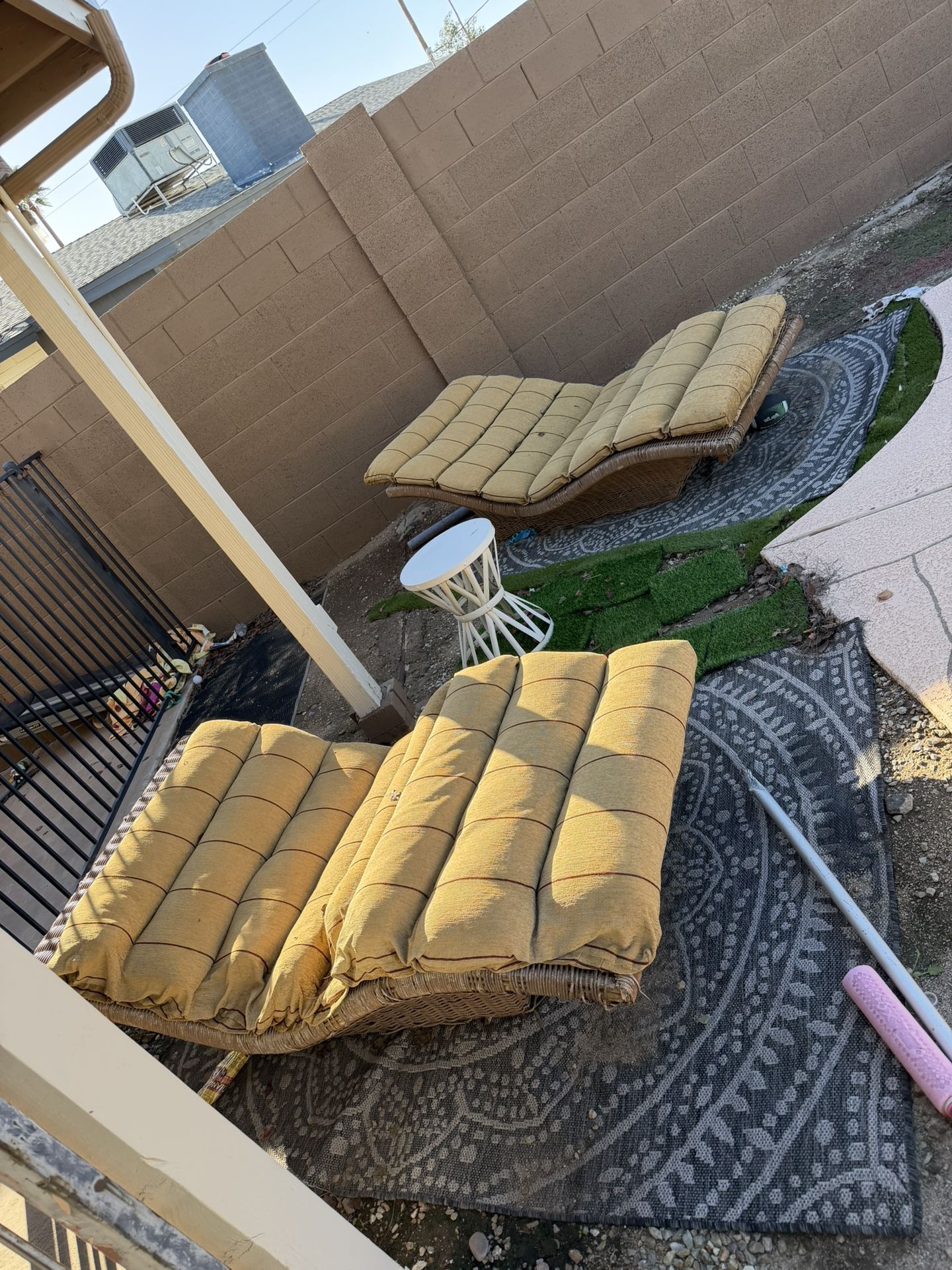 Outside Pool Chairs