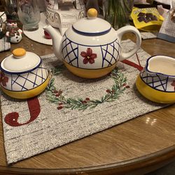 Teapot Set, Certified International CIC Tea or Coffee Pot with Sugar & Creamer Matching Set