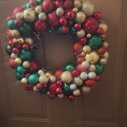 Christmas Ball Wreath