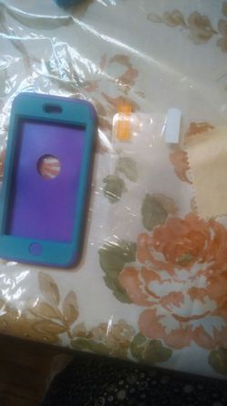 Ipod 5/6 case with screen protector