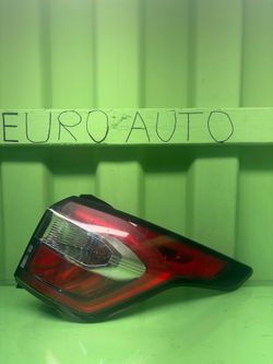 2017 2018 2019 Ford Escape Right Passenger Side Tail Light OEM GJ54-13404-AG
