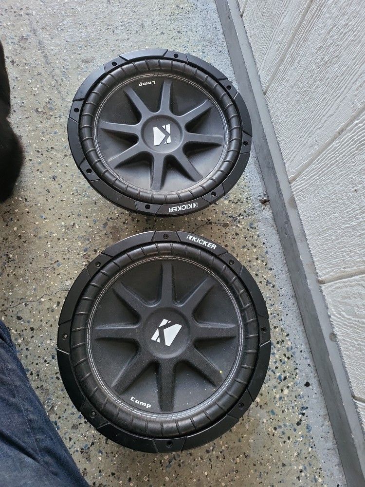 12inch Kicker Comps
