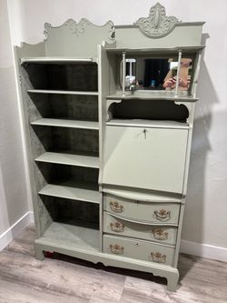 Cabinet dresser hutch storage display