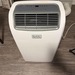 Black+Decker 10,000 BTU Portable Air Conditioner – Works Great