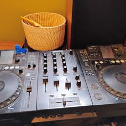 Gemini CDMP-7000