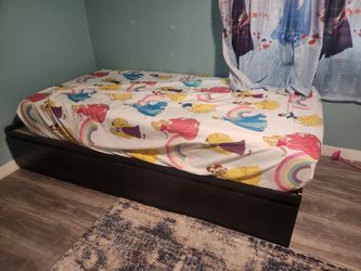 Twin Bed