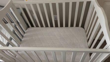 White Wood Baby Crib with Mattress
