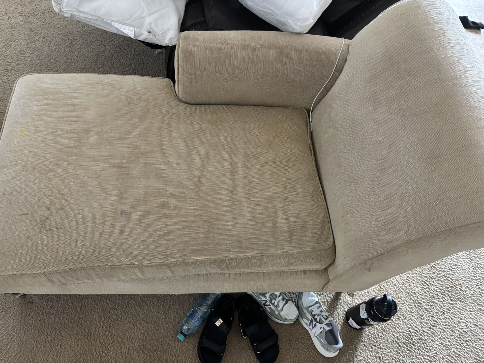 lounge chair