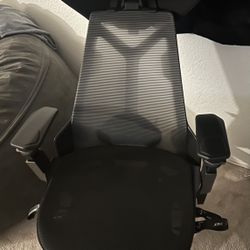 Asus ROG Destrier Core Ergo Gaming Chair