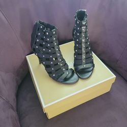 Michael Korrs Heels 7