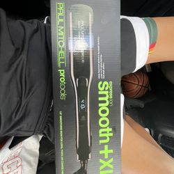 Paul Mitchell Straightener