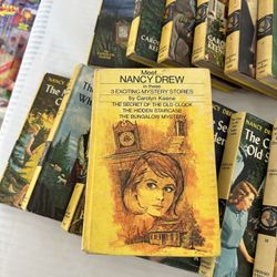 Nancy Drew Books Vintage