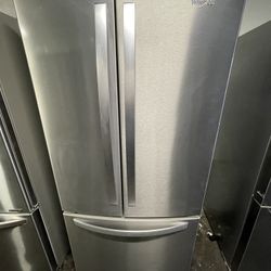 Whirlpool 33 Wide Fridge