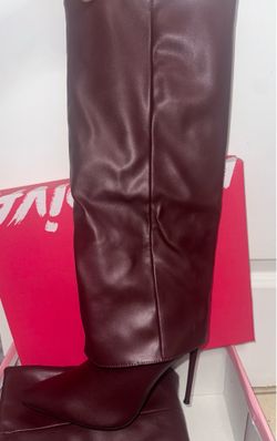 Women Boots Wine Color