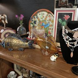VINTAGE AND ANTIQUES various Prices 