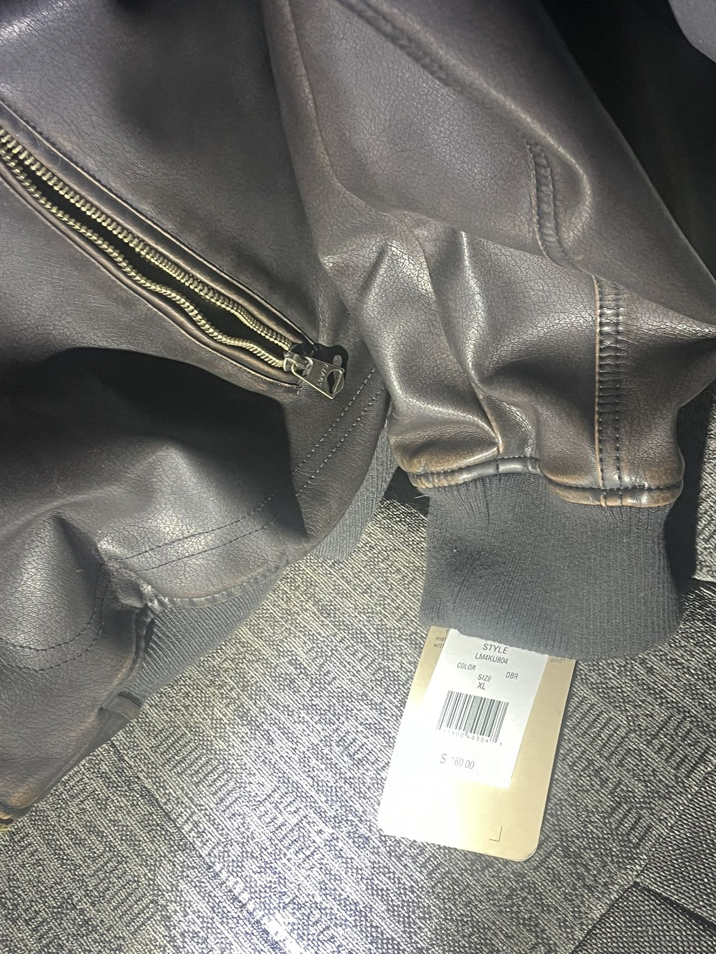 Men’s Leather Jacket