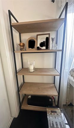 Bookshelf